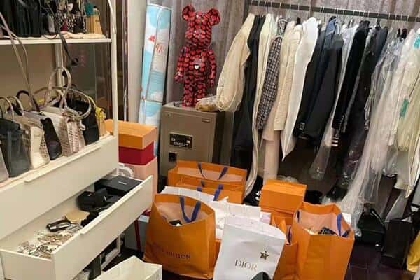 保定市涞水回收一线品牌衣服
